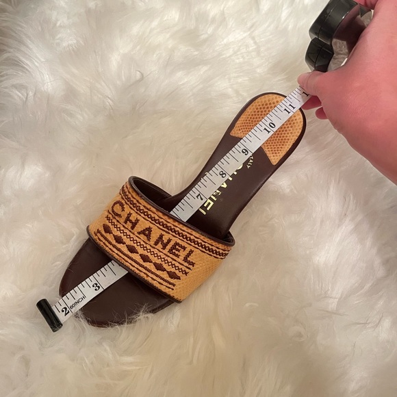 Vintage Chanel Raffia Woven Kitten Heel Mule Sandal Size 37 - Picture 10 of 10